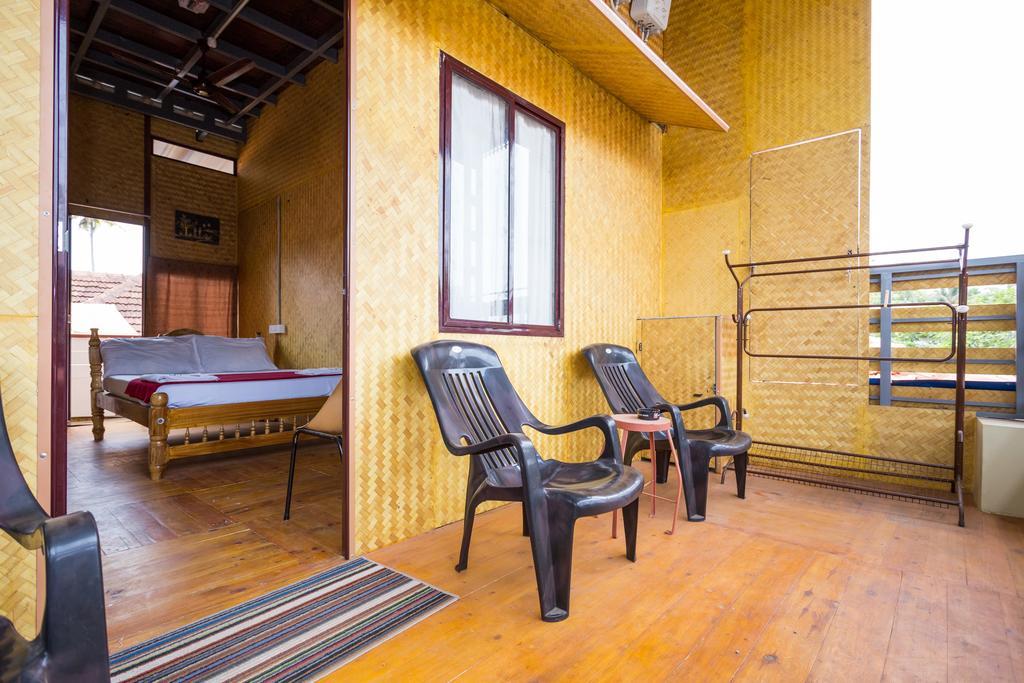 Thoms Beach Homestay Alappuzha Εξωτερικό φωτογραφία